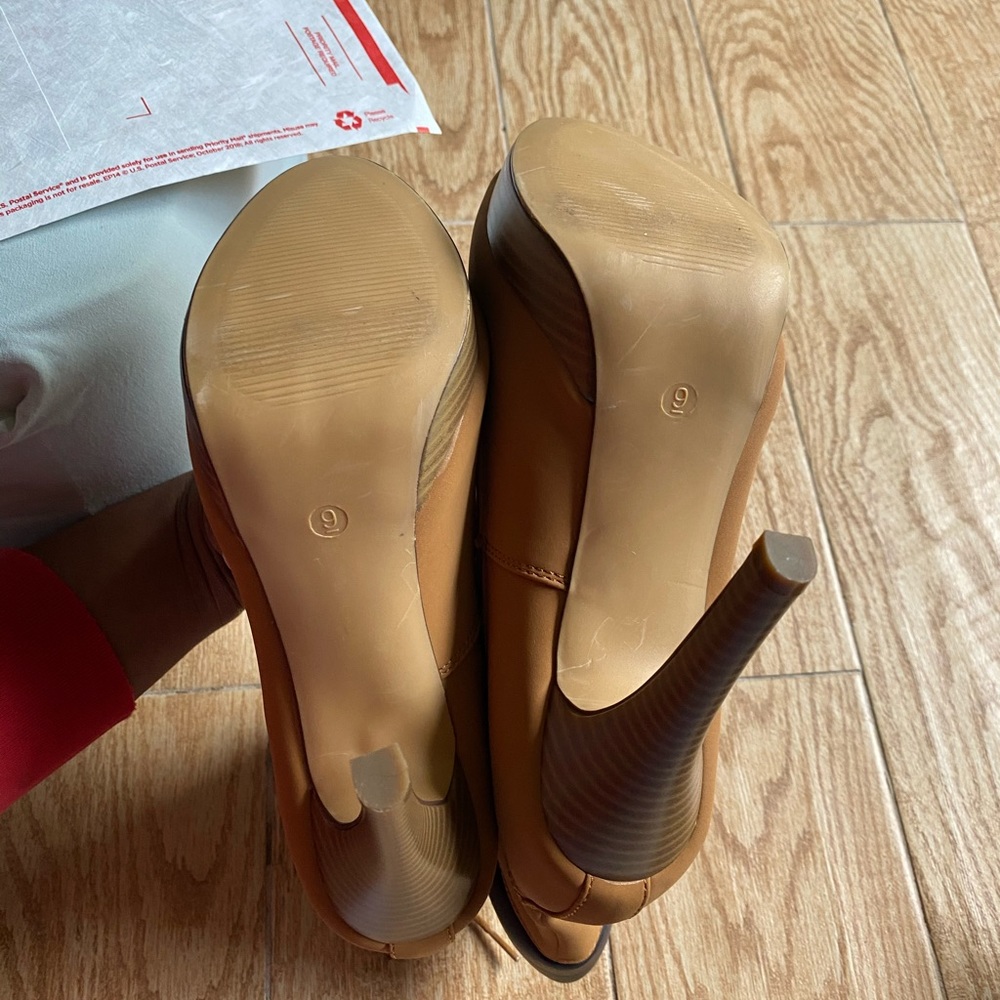 Nude Heeled Boot - Picture 7 of 8